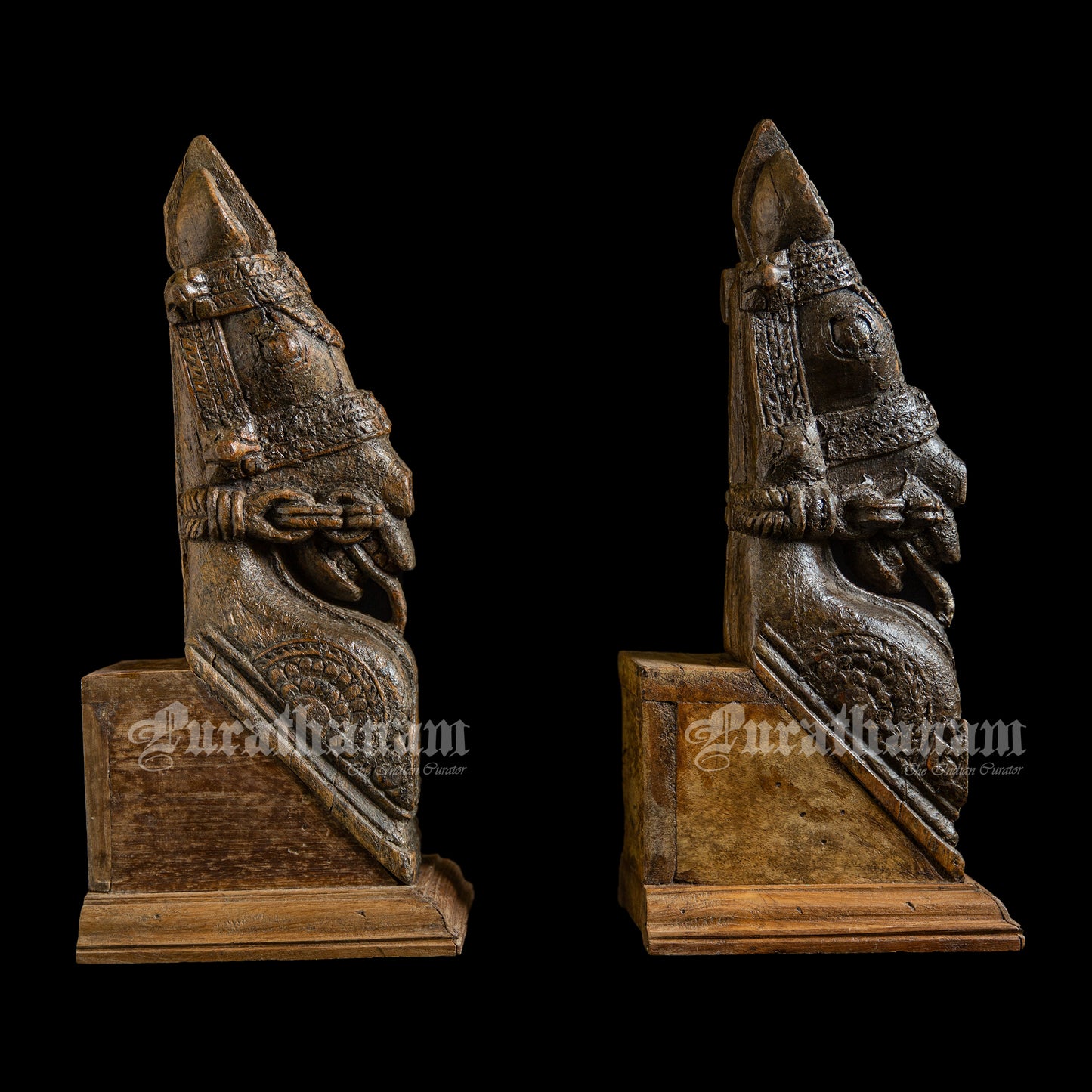 Horse Head Brackets - Pair (Teak Wood)