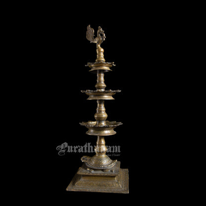 Annapakshi Kuthuvilakku - Brass ( Oil Lamp)
