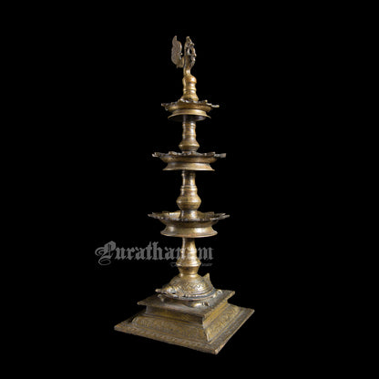 Annapakshi Kuthuvilakku - Brass ( Oil Lamp)