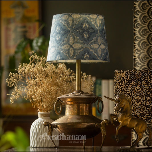 Heritage Brass Lamp (Copper Embellished)