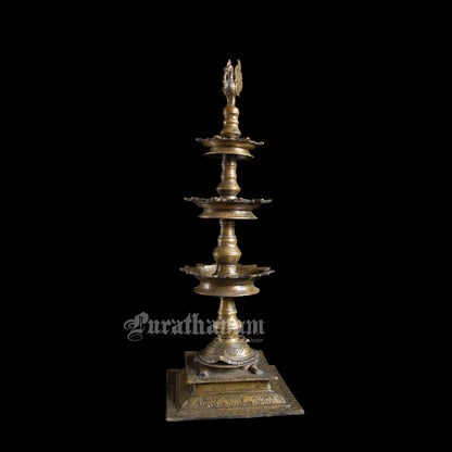 Annapakshi Kuthuvilakku - Brass ( Oil Lamp)