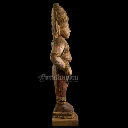 Vittal wooden Sculpture