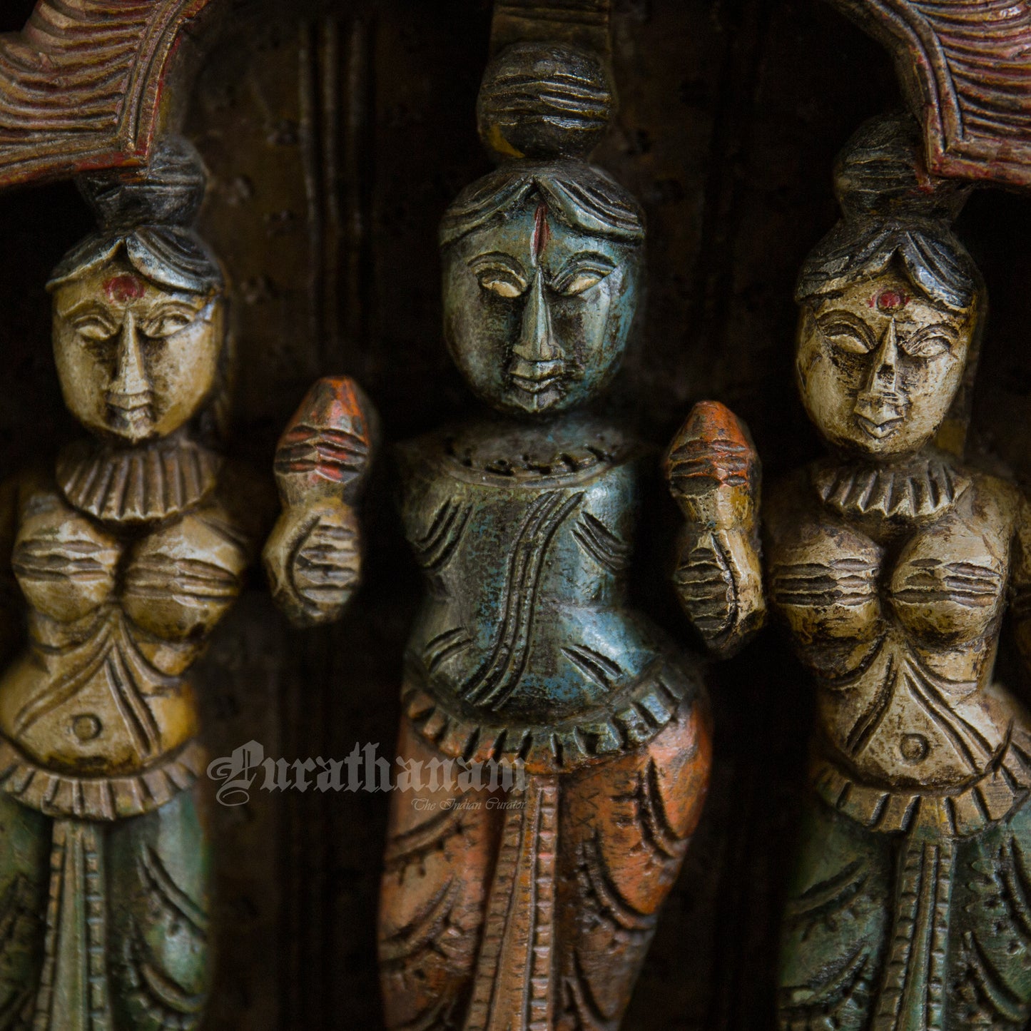 Krishna Wooden Panel (Soorya Palagai)