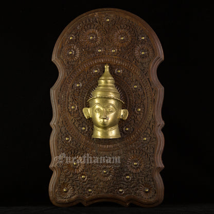 Gauri head plaque
