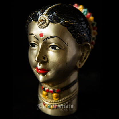 Gauri Head 1