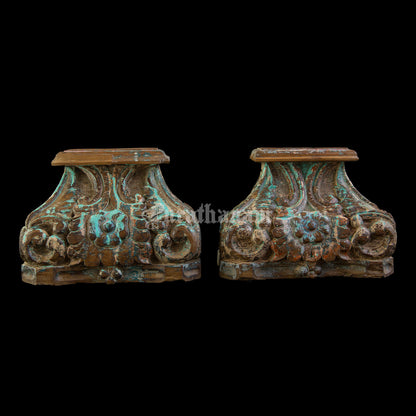 Decorative Corbel shelves
